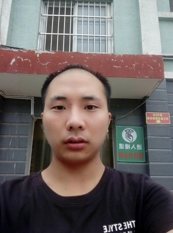 亮亮的第三张照片--石家庄认干亲服务网