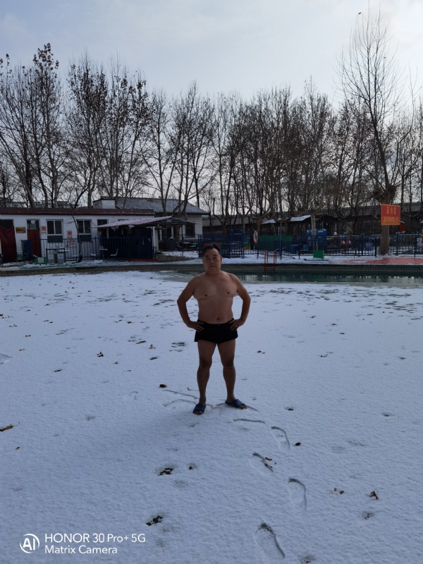 老顽童的第三张照片--石家庄认干亲服务网